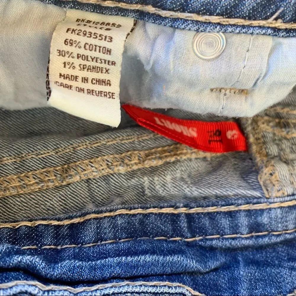 First Kiss Distressed Denim Shorts Size 3